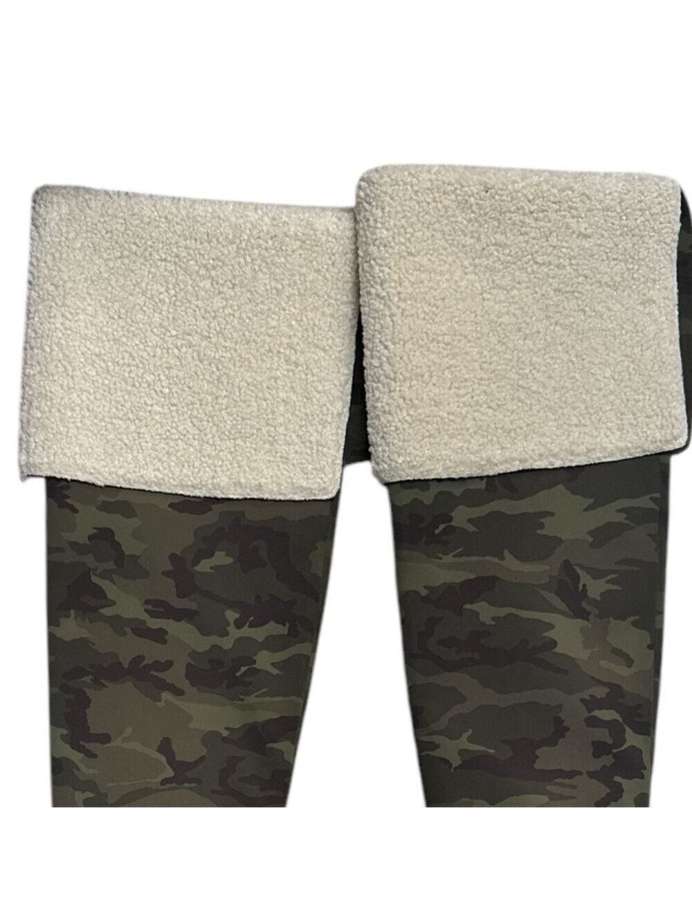 Good American Women's Green Camouflage Faux Sherpa Lined Stiletto Boots Size 9.5 - Picture 10 of 12